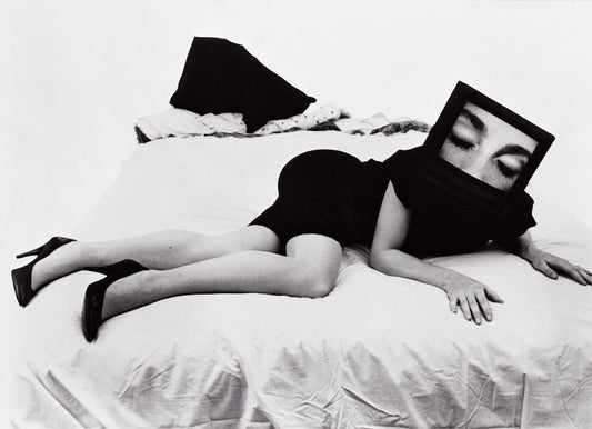 La insistencia por seguir creando: Reseña de Private I, de Lynn Hershman Leeson